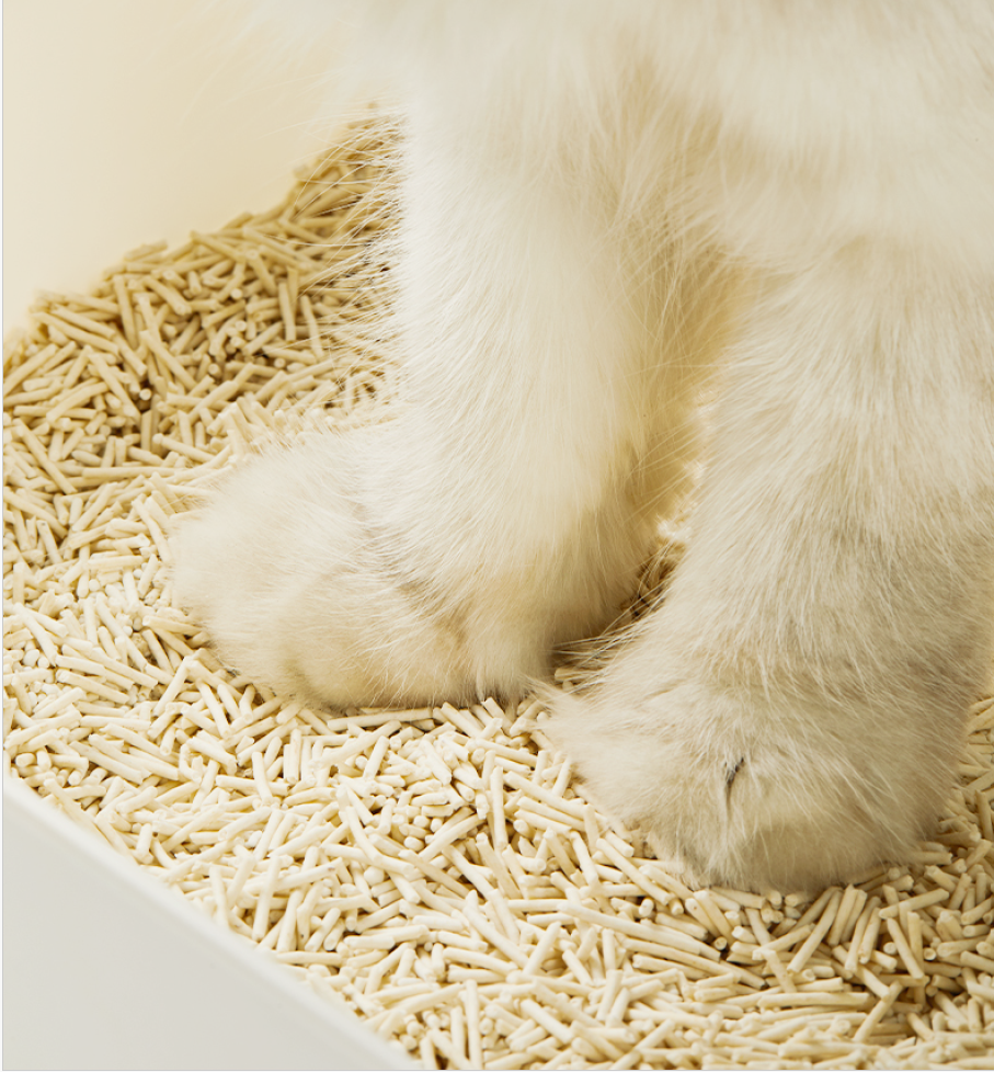 Plant mix tofu cat litter